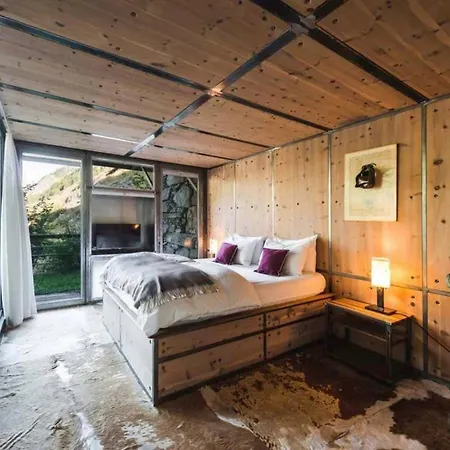Julen Loftus Chic Mountain Sanctuary With Panoramic Views Apartmán